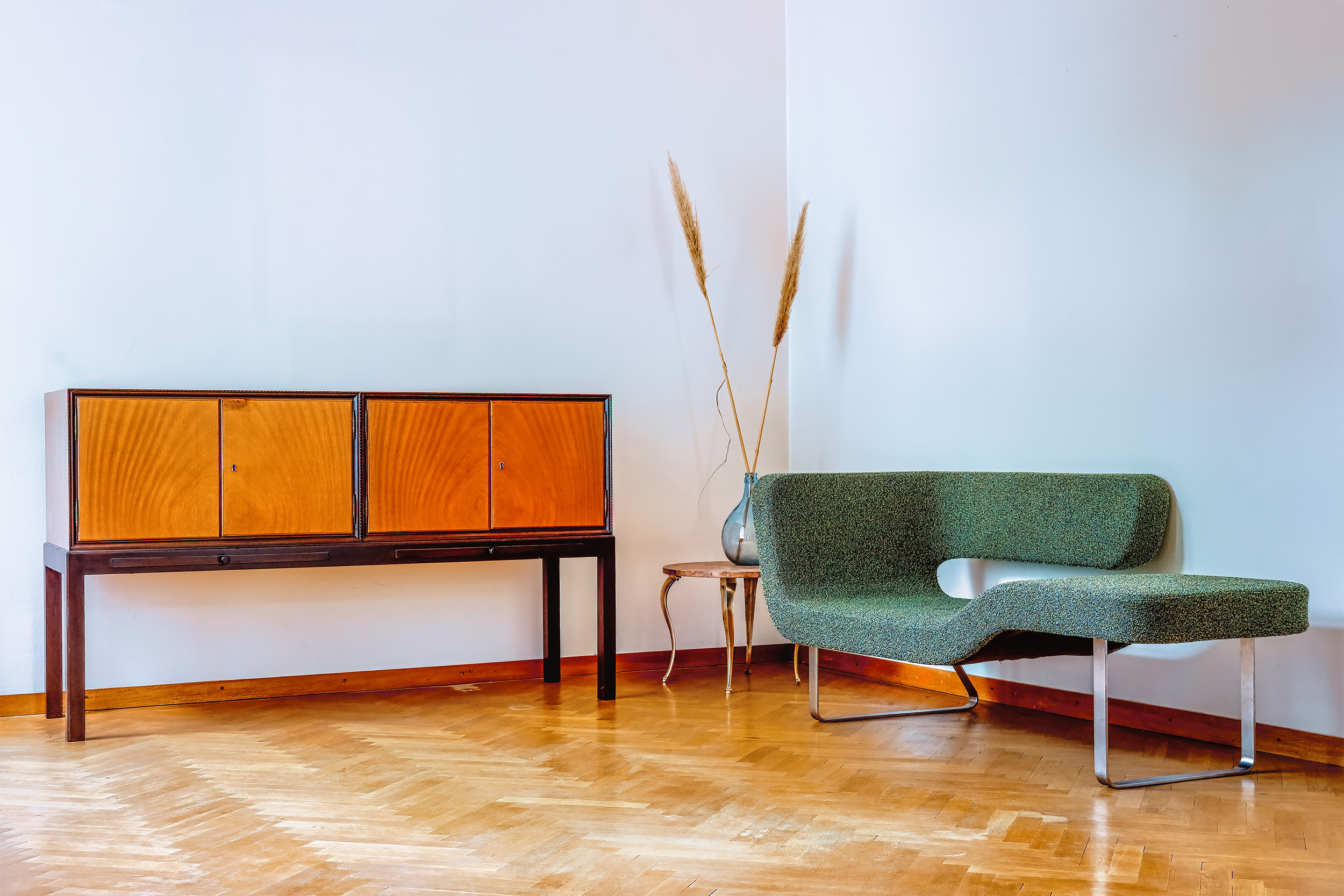 Villa Beer Modernist Furniture Modernist architecture photography Vienna featuring original furniture design by Josef Frank in Villa Beer.